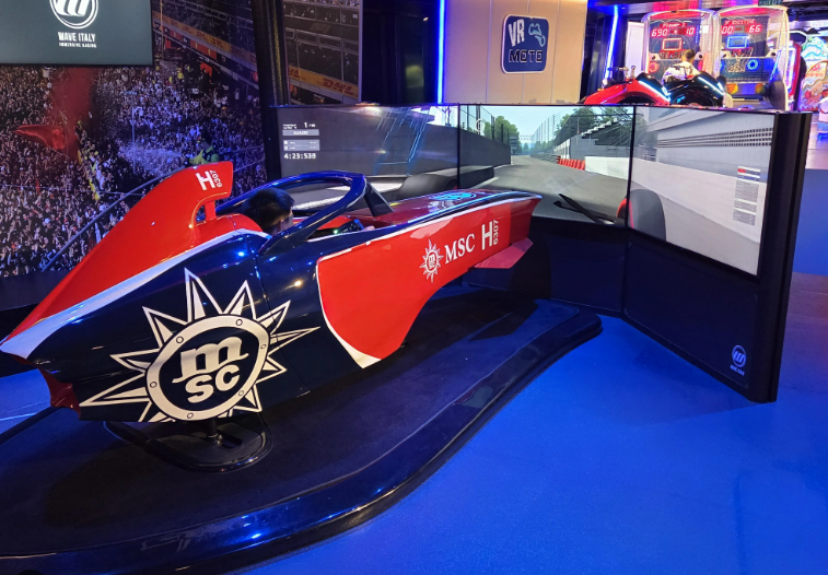 Simulateur MSC Formula Racer dans l'espace de divertissement d'un navire MSC