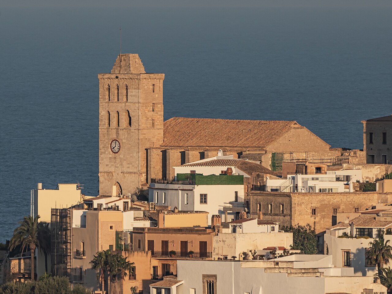 Panorama sur Ibiza depuis Dalt Vila