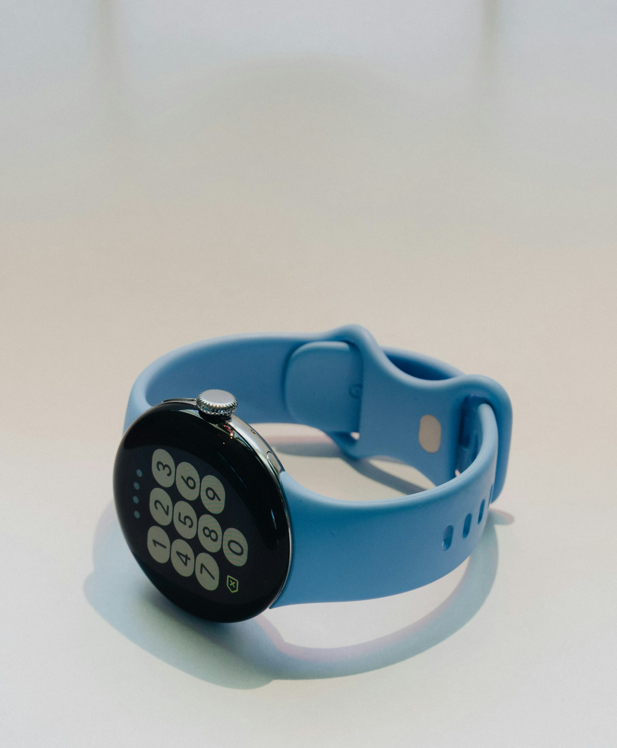 Montre connectée pouvant disposer de sa propre connexion mobile