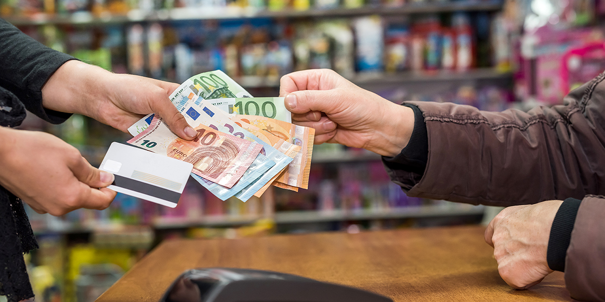 Paiement en espèces et billets en euros