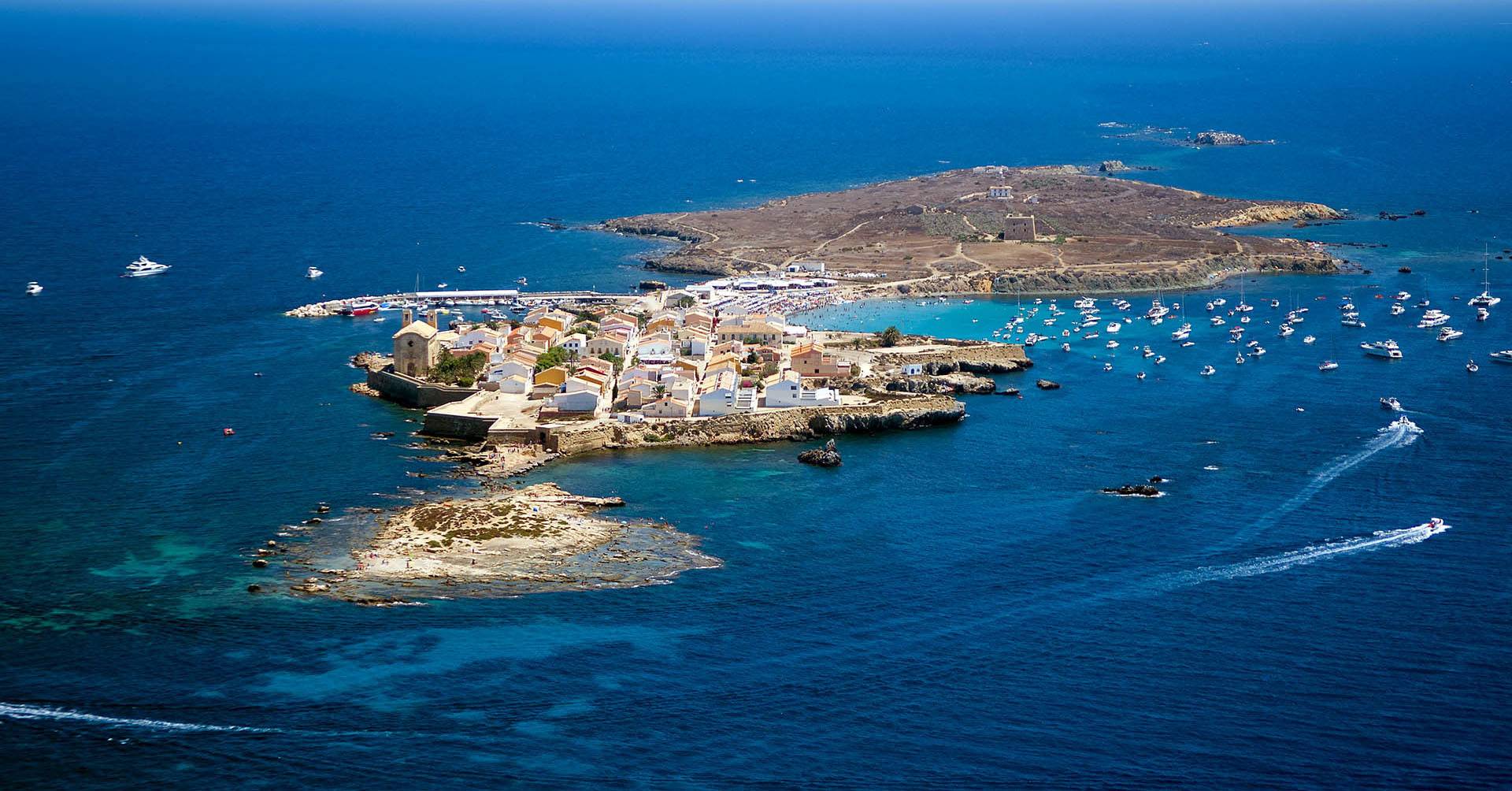 Île de Tabarca au large d'Alicante