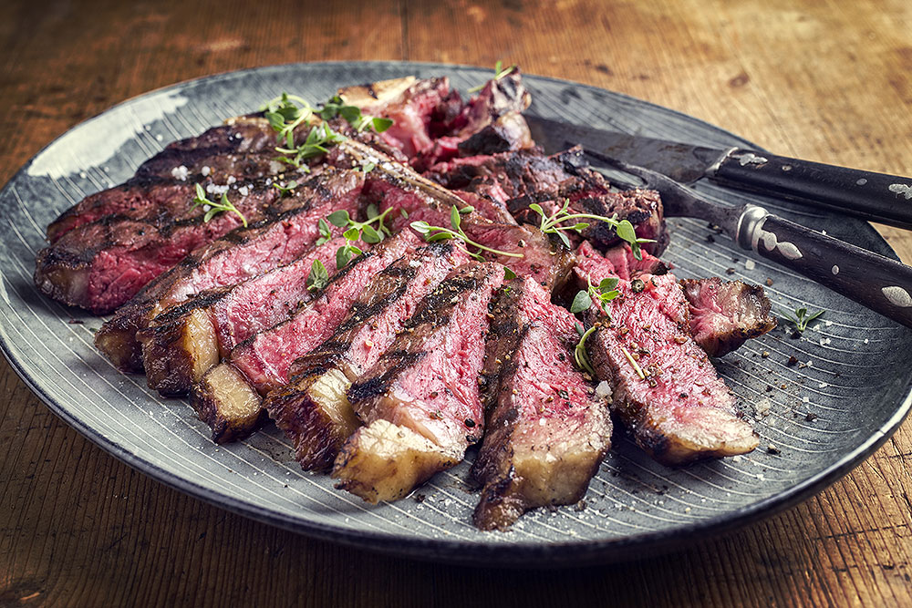 Bistecca alla Fiorentina, spécialité emblématique de Florence et de la Toscane