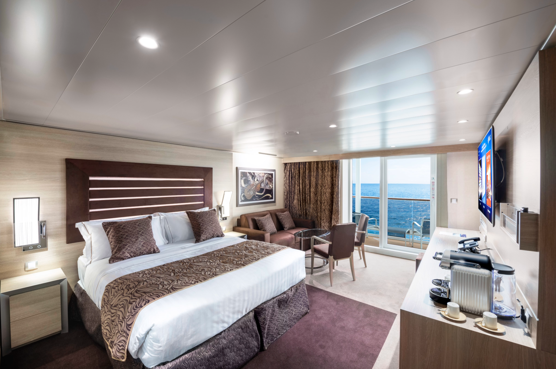 Suite MSC Yacht Club à bord du MSC Magnifica