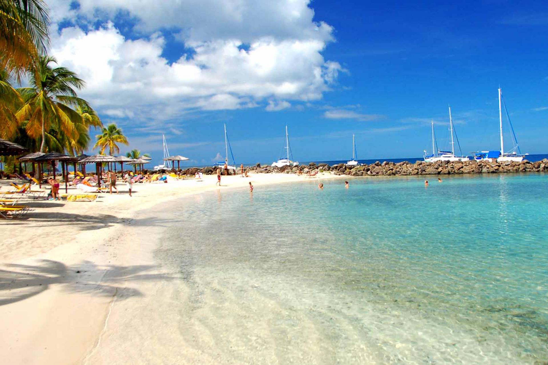 Plage à la Pointe du Bout aux Trois-Îlets en Martinique