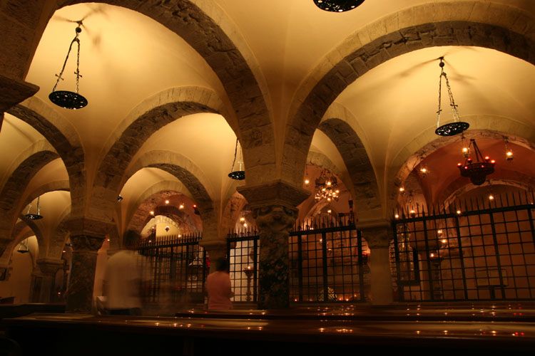Crypte de la basilique San Nicola à Bari