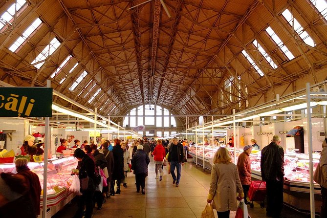 Marché central de Riga en Lettonie