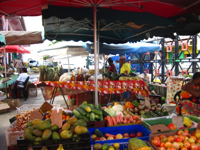 Marché de la Darse à Pointe-à-Pitre