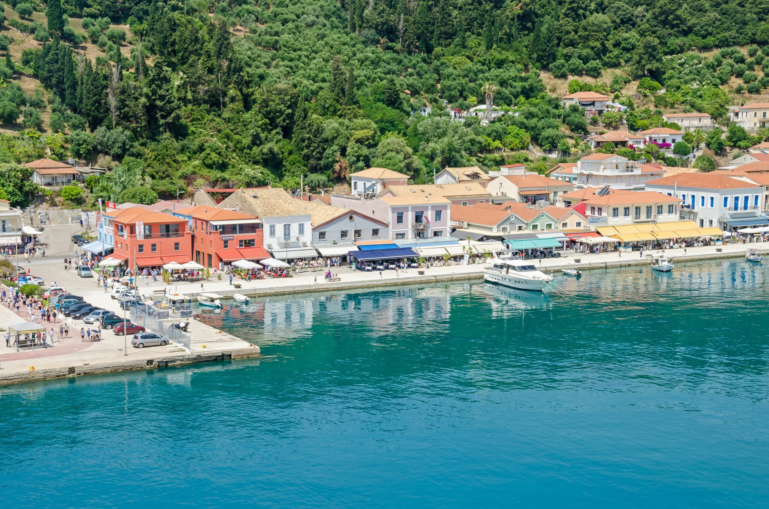 Port de Katakolon avec les quais de croisière