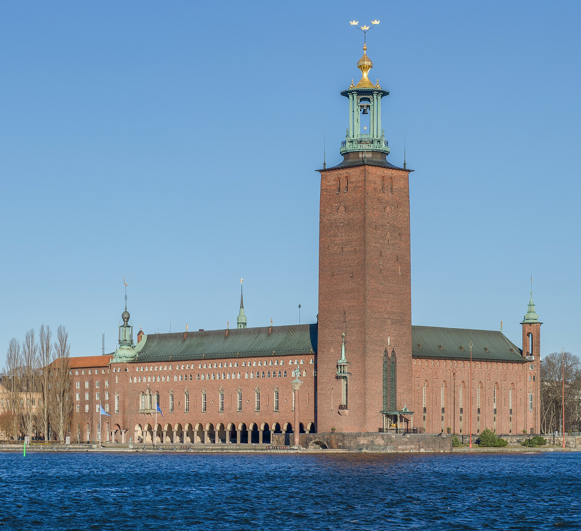 Hôtel de Ville de Stockholm Stadshuset au bord de l'eau